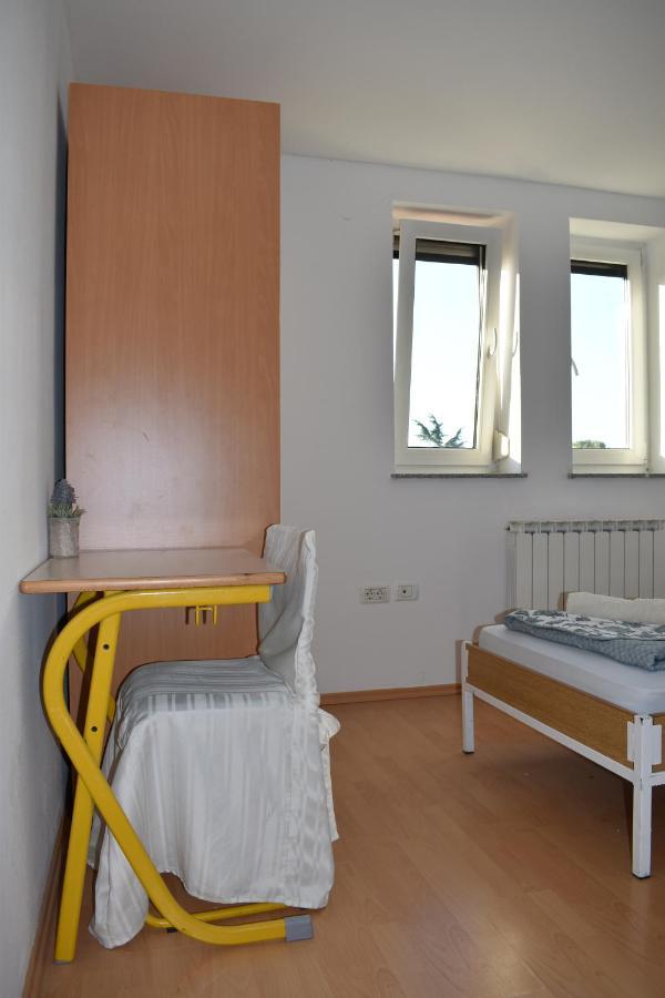 Rooms Busija 伊佐拉 外观 照片